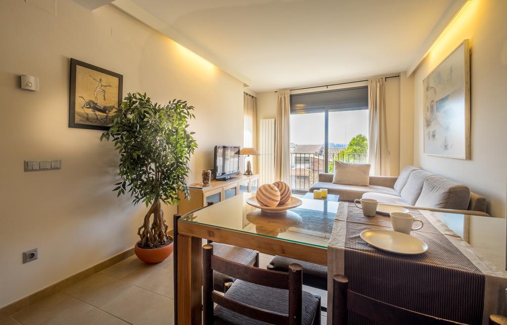 Can Tarongeta Apartments Палафружель Экстерьер фото