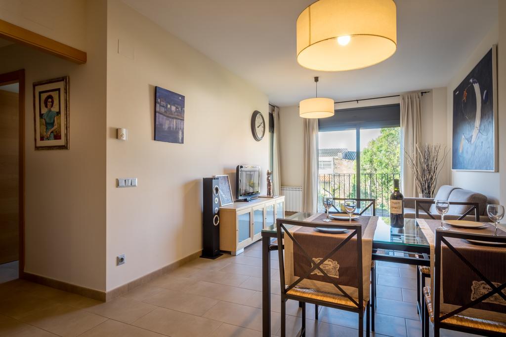 Can Tarongeta Apartments Палафружель Экстерьер фото